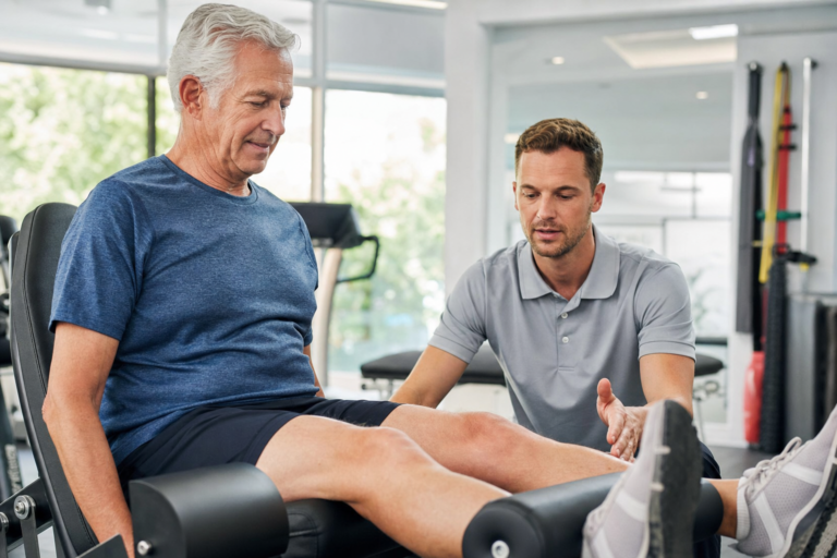 Knee Imaging Study Links Quad Strength to Cartilage Signal in Older Adults